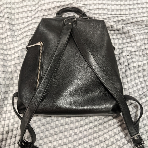 Matt and Nat Vignelli Backpack - Picture 3 of 4